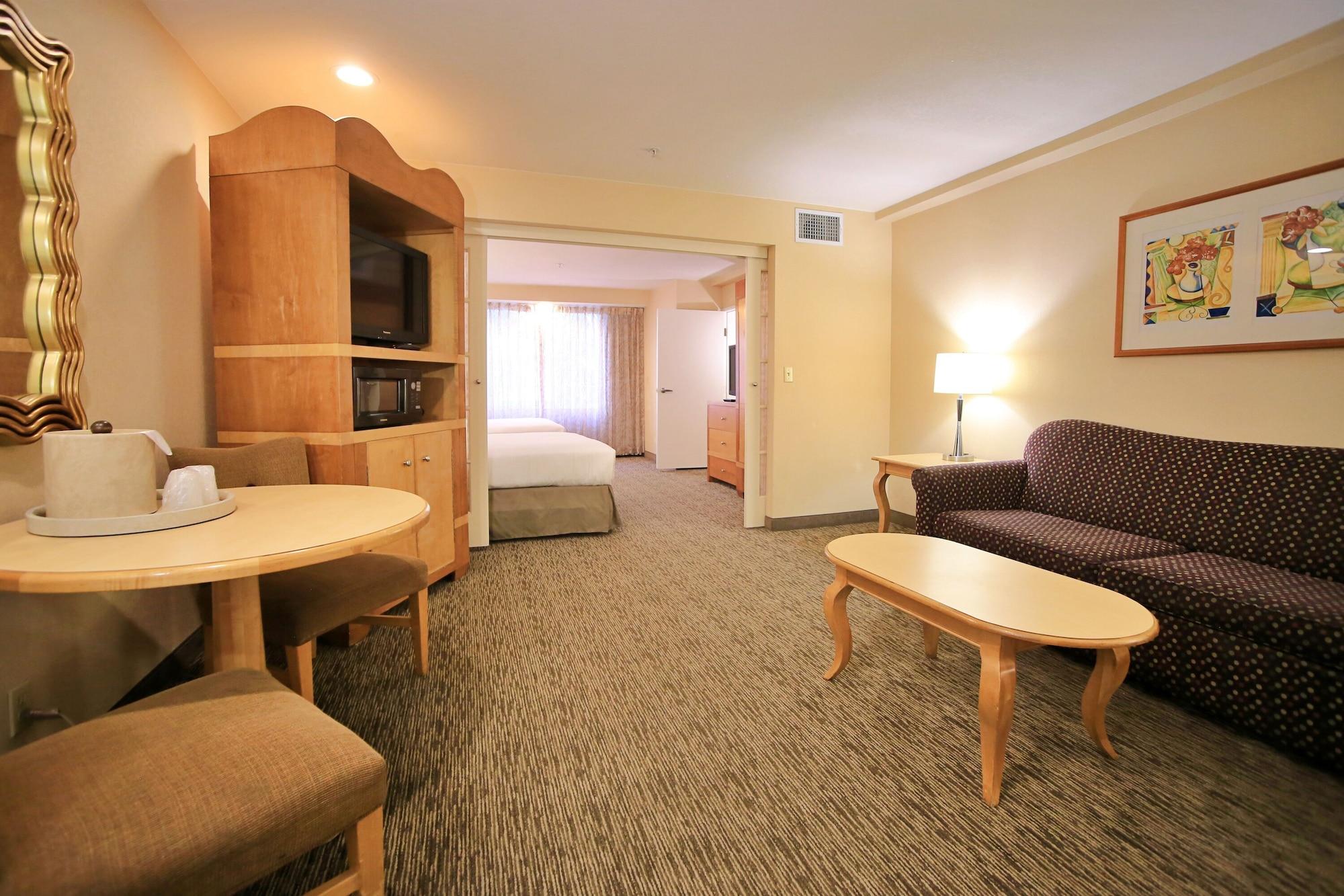 Anaheim Portofino Inn & Suites Екстер'єр фото