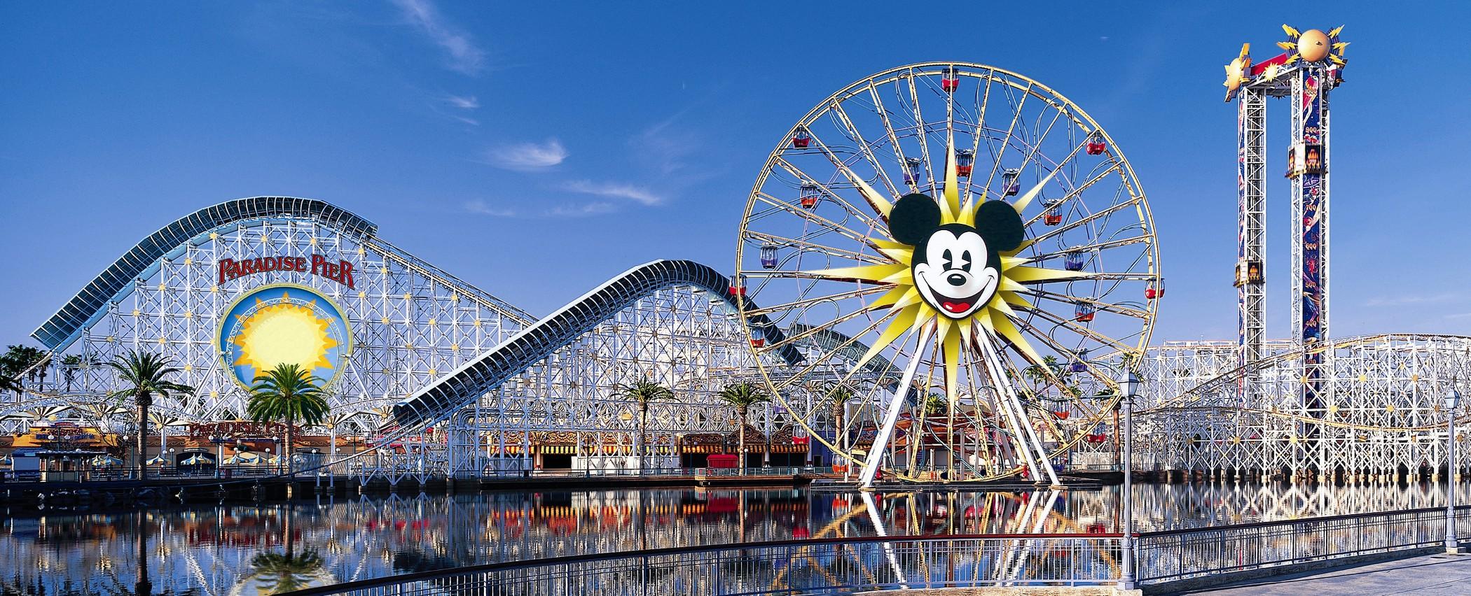 Anaheim Portofino Inn & Suites Екстер'єр фото