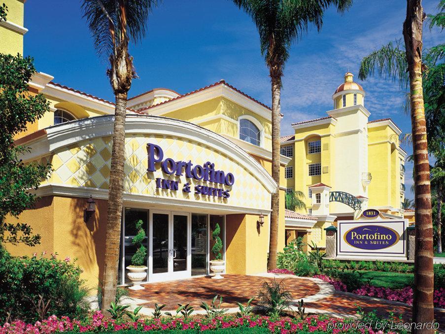 Anaheim Portofino Inn & Suites Екстер'єр фото